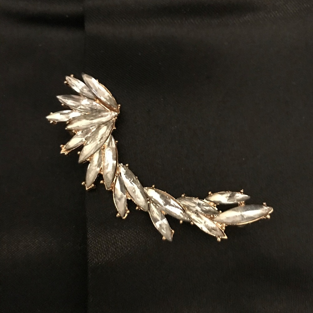 earring cuff
